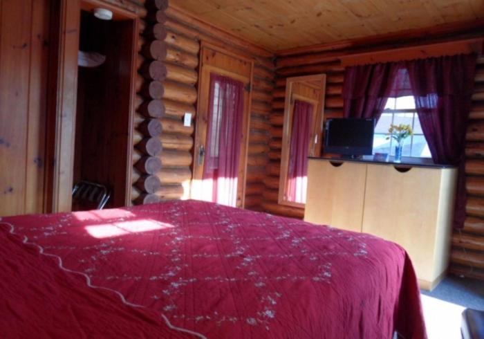 Seven Dwarfs Motel & Cabins Lake George Bagian luar foto