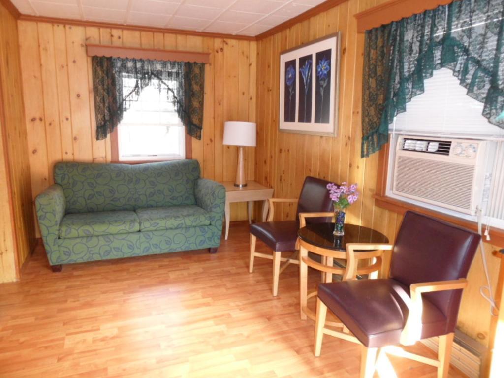 Seven Dwarfs Motel & Cabins Lake George Ruang foto