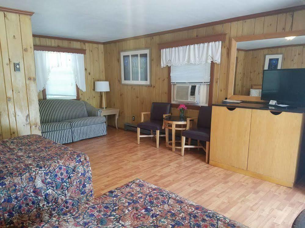 Seven Dwarfs Motel & Cabins Lake George Bagian luar foto